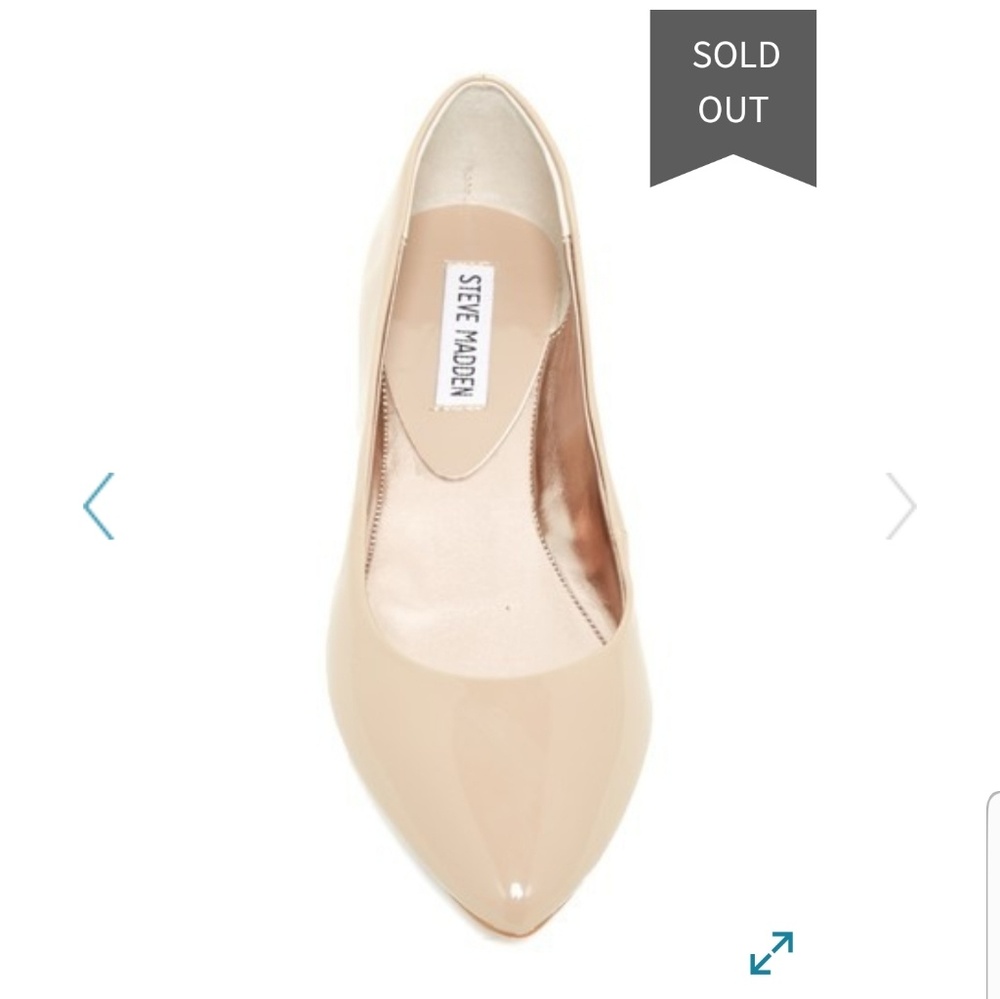 NWOB New without box Steve Madden nude taupe flats